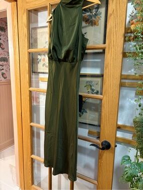 Lulu's Olive Green Satin Sleeveless dress